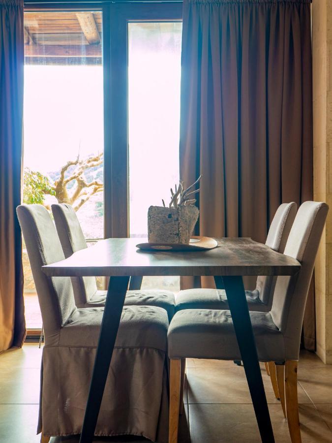 Aparthotel Pezoulia Selakano Esterno foto
